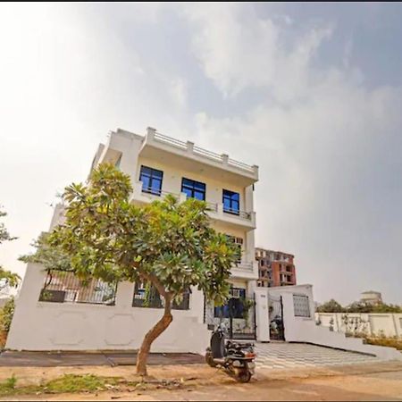 Hotel Olive Tree Агра Екстер'єр фото