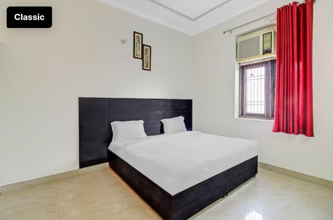 Hotel Olive Tree Агра Екстер'єр фото